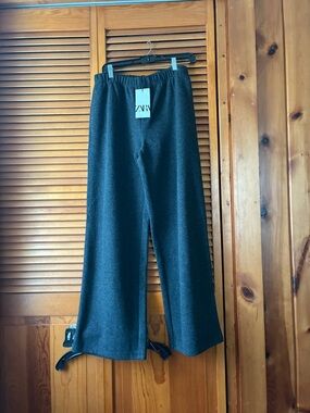ZARA Dark Charcoal Wide-Leg Knit Pants length 41”waist 16”